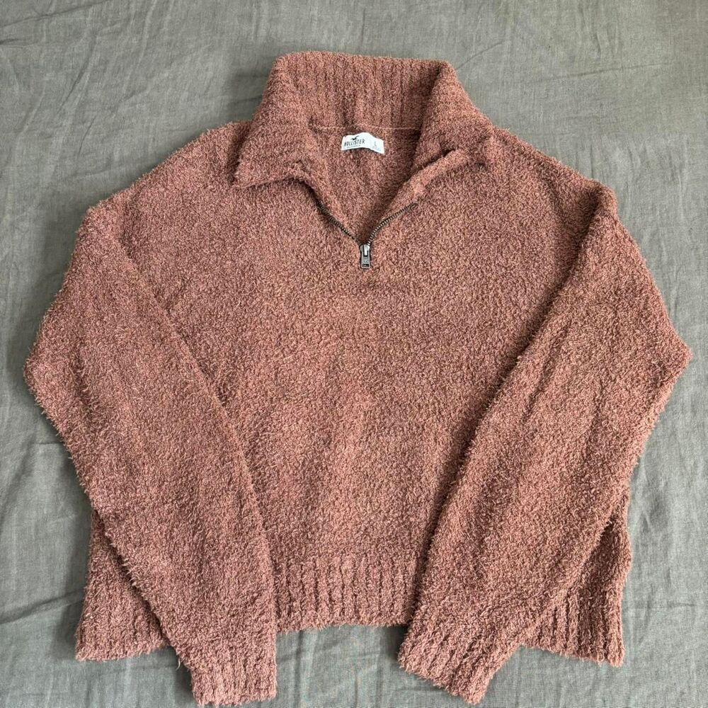 hollister fuzzy brown quarter zip sweater